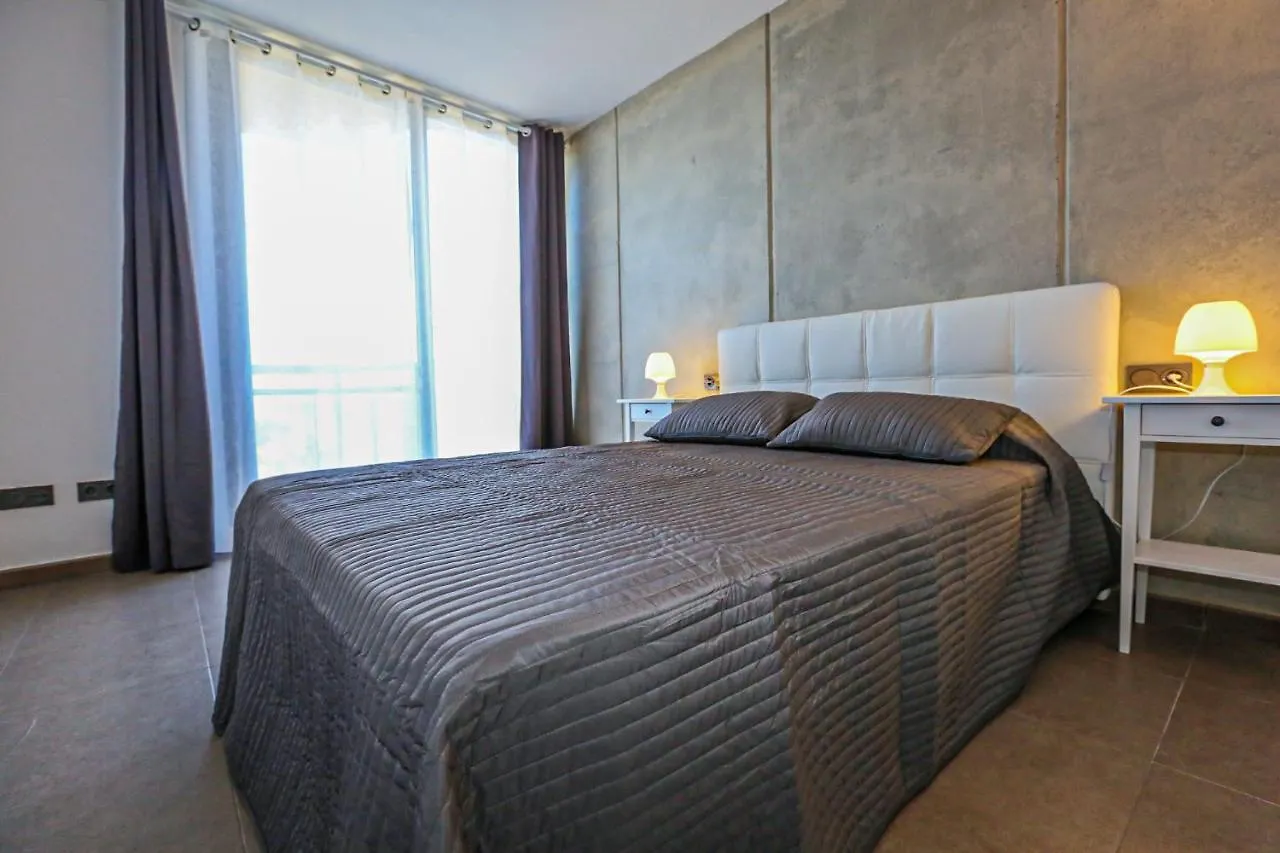 Ciutadella P C B 2 1 Only Families Lejlighed Cambrils 0*,  Spanien